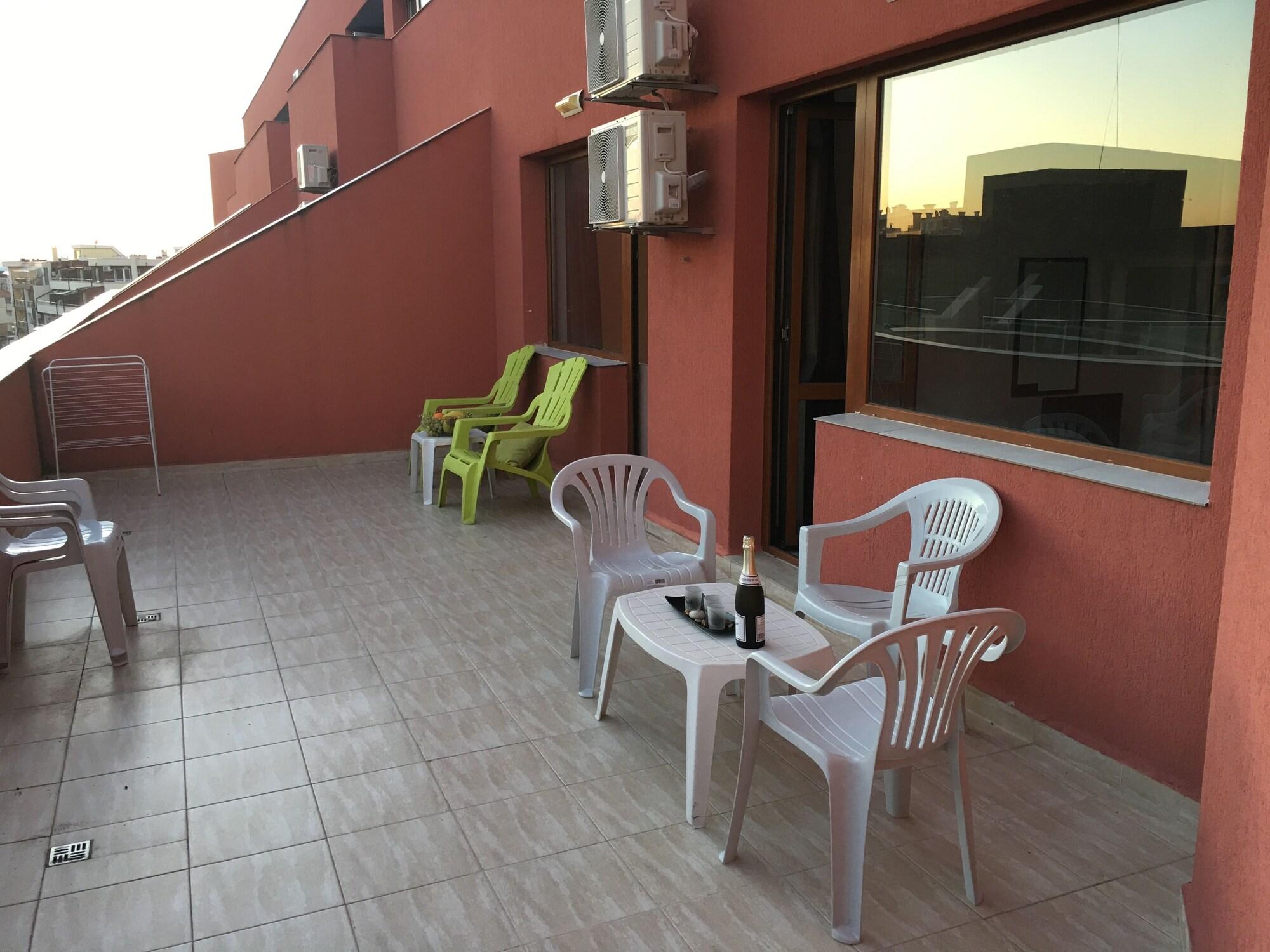 Beach Aparthotel Salt Lake Pomorie Exteriör bild