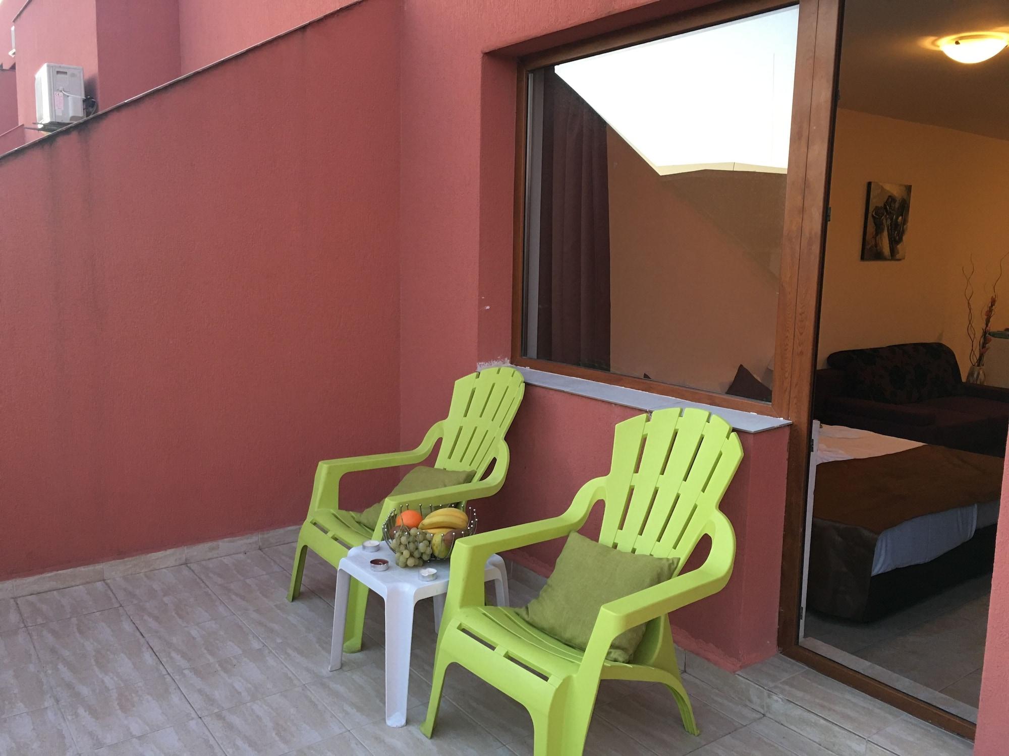 Beach Aparthotel Salt Lake Pomorie Exteriör bild