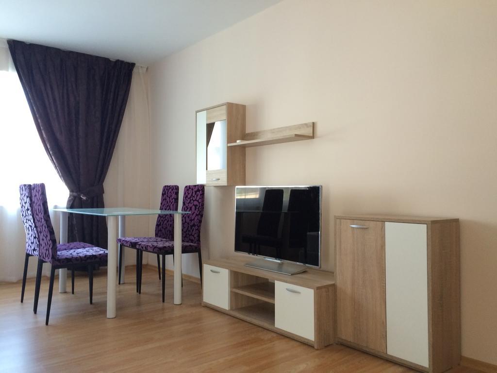 Beach Aparthotel Salt Lake Pomorie Exteriör bild