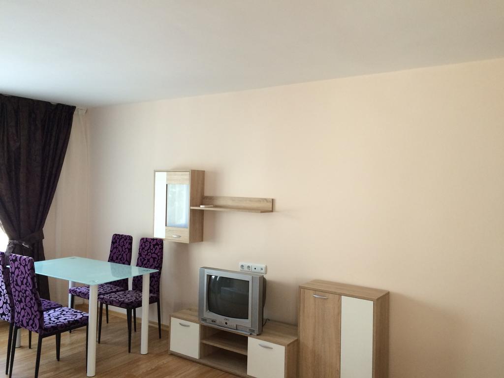 Beach Aparthotel Salt Lake Pomorie Exteriör bild