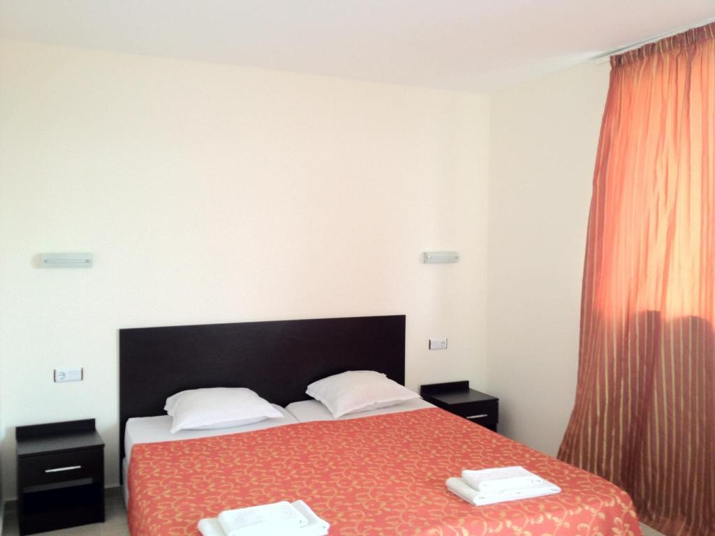 Beach Aparthotel Salt Lake Pomorie Rum bild